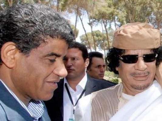 عبد الله السنوسي العلبة السوداء كاتم أسرار “القذافي” يصل طرابلس من موريتانيا
