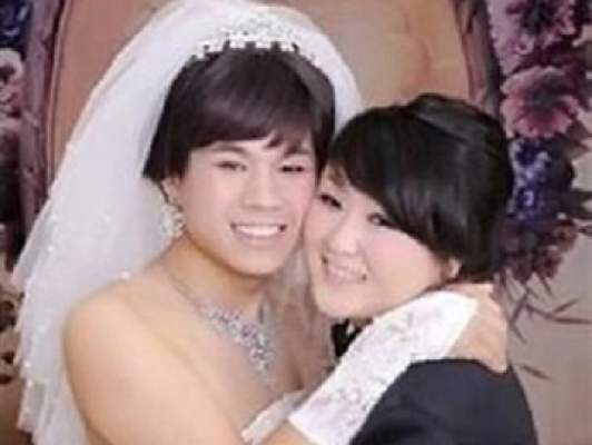 أيهما أكثر إثارة: عروس يابانية تقنع عريسها بارتداء فستان الزفاف على أن ترتدي هي البذلة