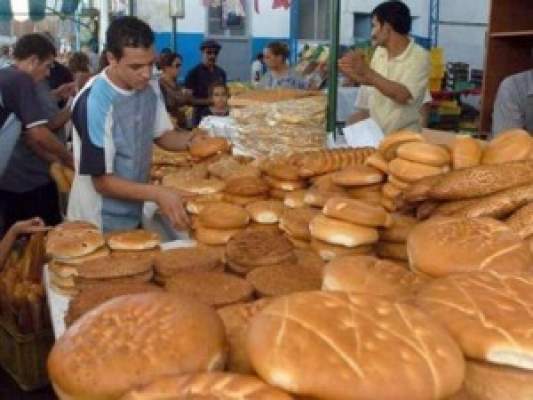 مهنيو قطاع المخابز التقليدية ينذرون بعودة أزمة الخبز وينتفضون ضد أوضاعهم