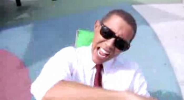 بالفيديو: الرئيس الأمريكي باراك أوباما يُصاب بحمى “غانغام ستايل”