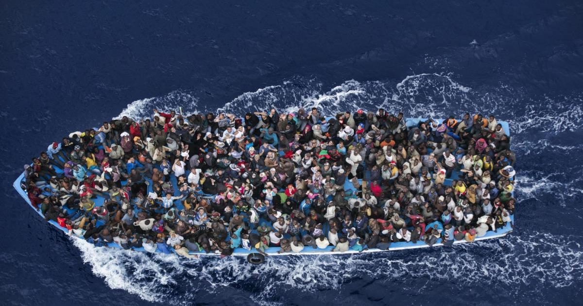 انقاذ 1800 مهاجر الاثنين واكثر من 8300 خلال خمسة ايام في البحر المتوسط