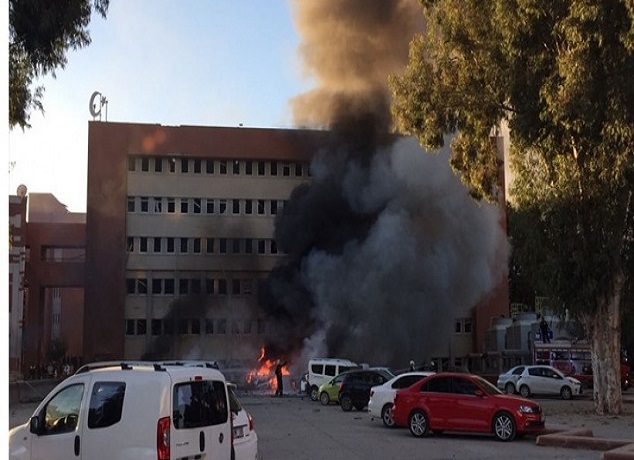 مصرع شخصين وإصابة 16 آخرين في انفجار بتركية