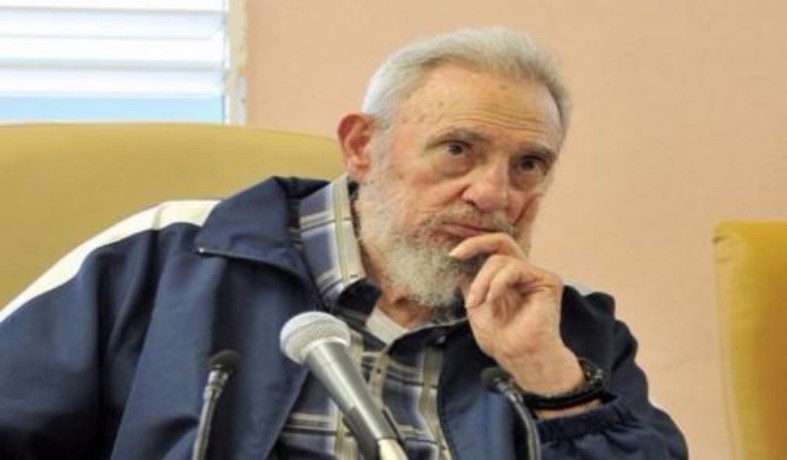 راوول كاسترو: وفاة أب الثورة الكوبية فيدل كاسترو عن 90 عاما
