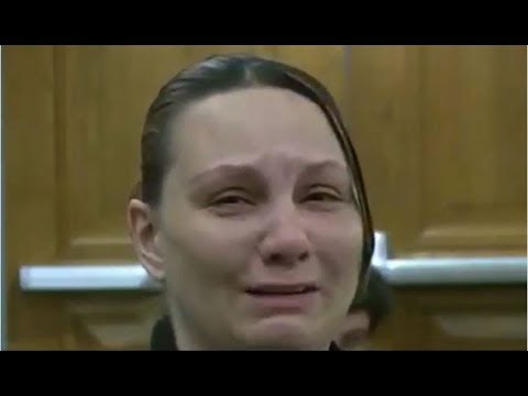 شاهد كيف يحكم هذا القاضي الأمريكي… فيديو قد يدفعك للبكاء