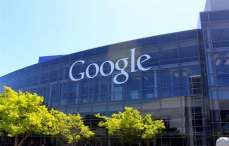 جوجل تقيل موظفا أرجع انعدام المساواة بين الجنسين لأسباب بيولوجية
