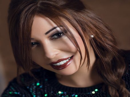 بعد نجاح كليب “ليام”.. ليلى الكوشي تستعد للمشاركة في مهرجان شفشاون