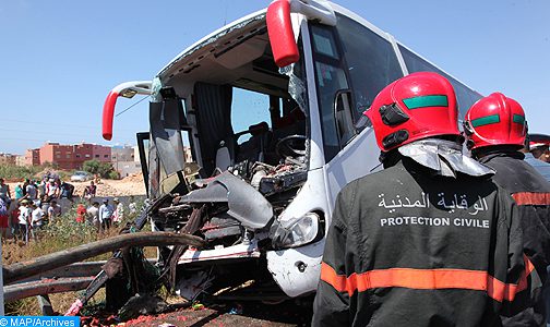 مصرع شخصين وإصابة 26 آخرين إثر انقلاب حافلة لنقل عاملات وعمال بأنزا بأكادير