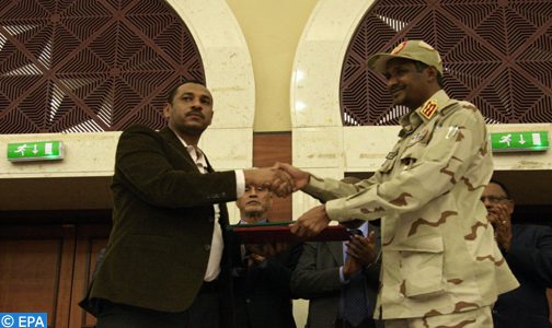 السودان: المجلس العسكري وقوى إعلان الحرية والتغيير يوقعان على وثائق الفترة الانتقالية