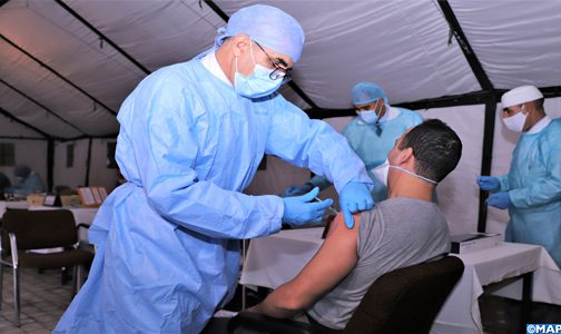 المغرب يستقبل جرعات جديدة للقاح كورونا ويفتح مراكز تلقيح إضافية