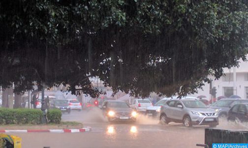 رياح قوية وأمطار رعدية مرتقبة من الأربعاء إلى الجمعة بعدد من مناطق المملكة