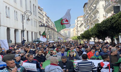 الجزائر: مظاهرات جديدة للحراك الشعبي للمطالبة بتغيير جذري للنظام