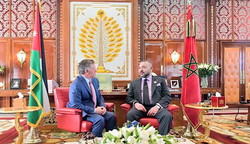 الملك محمد السادس يتصل بعاهل الأردن ويؤكد تضامنه التام والطبيعي مع الأردن الشقيق