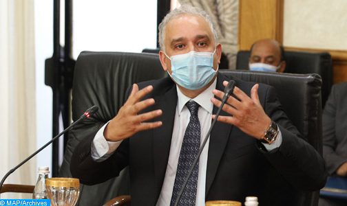 الدكتور الطيب حمضي: الإجراءات الوقائية تبقى الحل الوحيد حاليا للحماية والتقليل من مخاطر حدوث طفرات جديدة