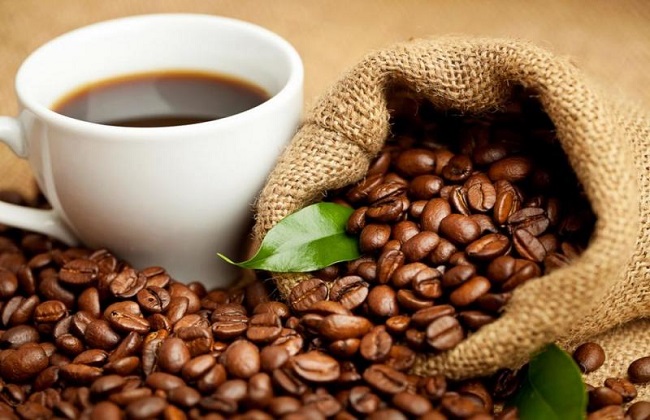 القهوة تقلل خطر الإصابة بفيروس “كورونا”