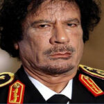 ظهور جثمان معمر القذافي في الصحراء