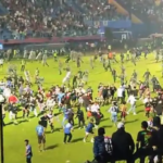 مقتل 174 شخصا جراء أعمال عنف أعقبت مباراة لكرة القدم بأندونيسيا