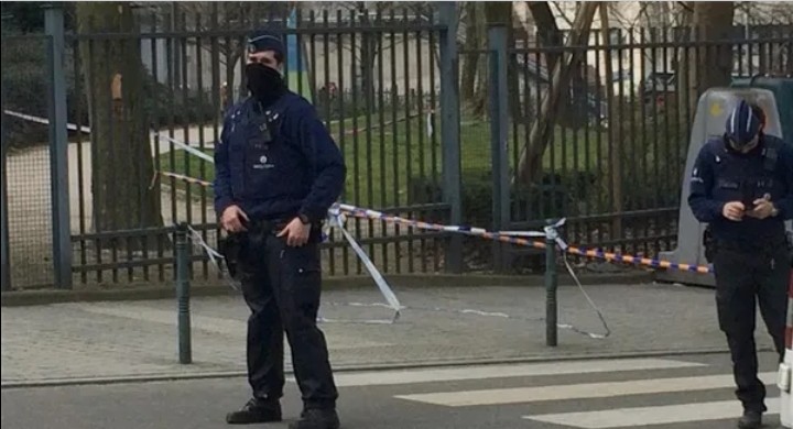 ميترو بروكسل: شخص ينفذ هجوما بسكين  ويخلف إصابات