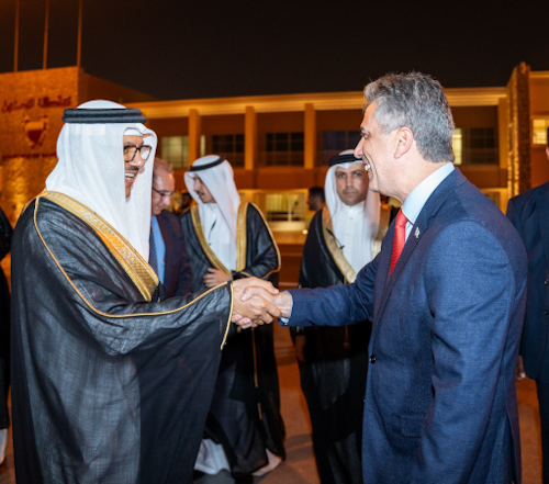 وزير الخارجية الإسرائيلي يصل البحرين في زيارة رسمية