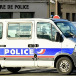قتيل وجريحان في هجوم بالسلاح الأبيض بباريس