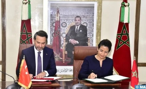 المغرب وتركيا يوقعان اتفاقتي شراكة في مجالات الطاقة والمعادن والجيولوجيا