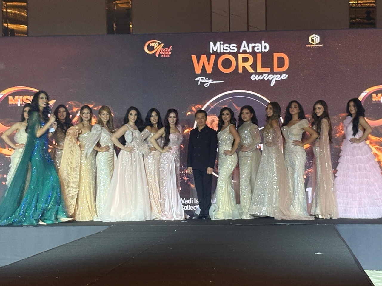 مي سليم تتألق بإبداعات ماهر غلاييني في حفل Miss Arab World Europe 2025