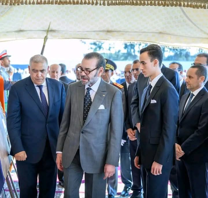 جلالة الملك يعطي انطلاقة إحداث منصة المخزون والاحتياطات الأولية لجهة الرباط-سلا- القنيطرة الخاصة بمواجهة الكوارث