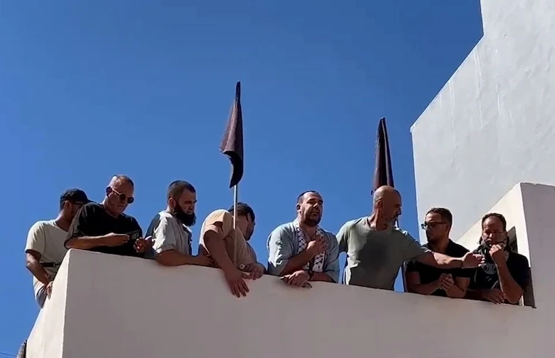 ناصر الزفزافي: لا شيء يعلو فوق مصلحة الوطن..وأشكر إدارة السجون