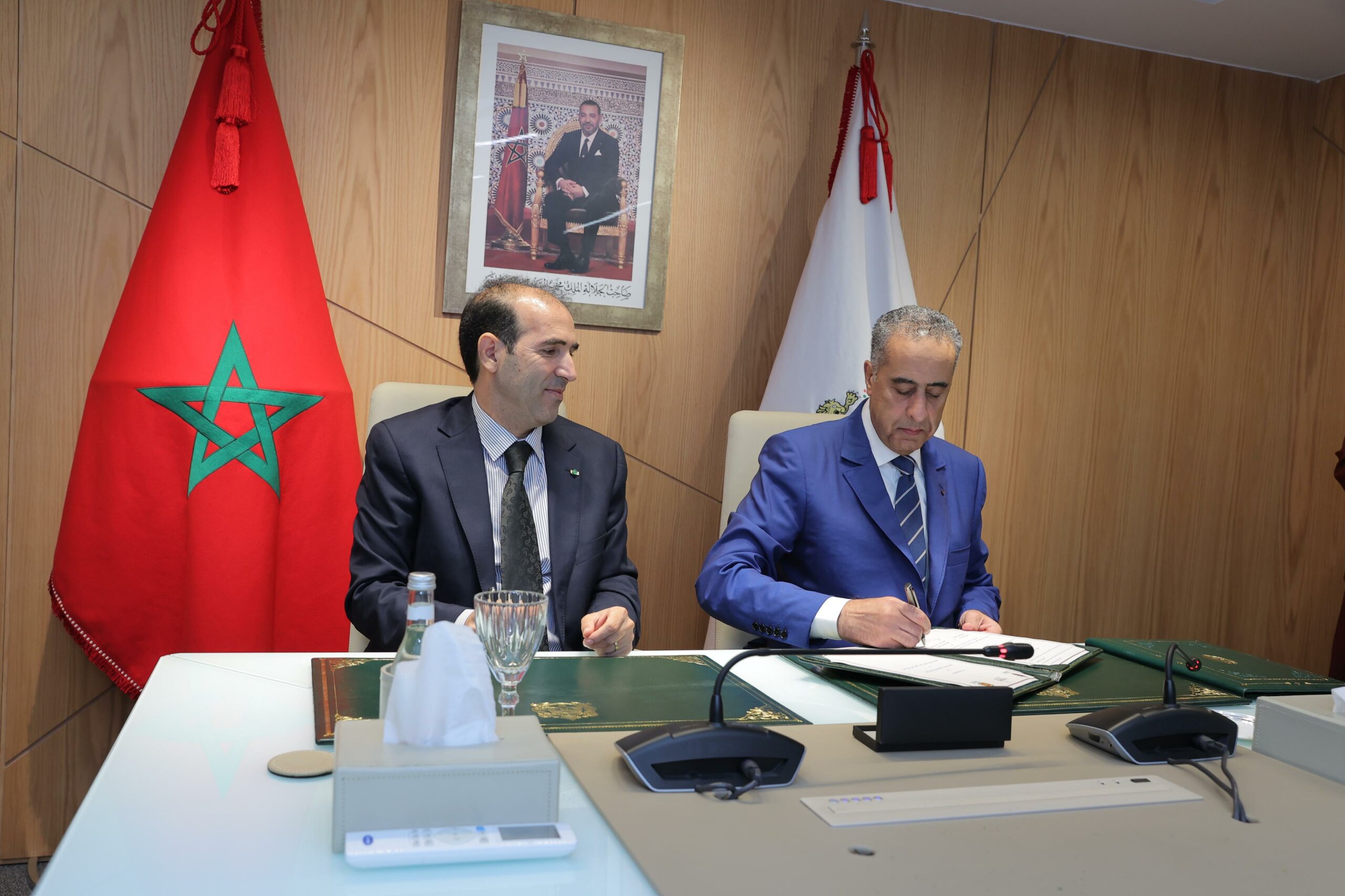 توقيع اتفاقية شراكة وتعاون بين الهيئة الوطنية للنزاهة والوقاية من الرشوة  وقطبي المديرية العامة للأمن الوطني ومراقبة التراب الوطني