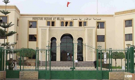 عمالة انزكان: الدرك يواجه عملية اقتحام في محاولة لاستيلاء ‘المحتجين’ على الذخيرة والعتاد والأسلحة الوظيفية
