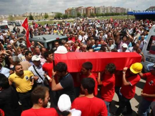 مواصلة تحدي سلطة أردوغان بتركيا وتجمعان نقابيان يعلنان الإضراب