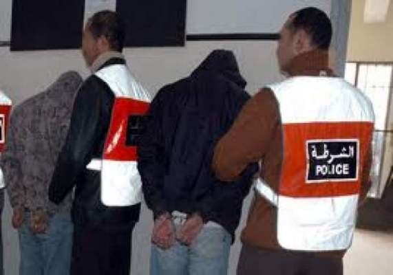 مراكش: تفكيك عصابة إجرامية متخصصة في السرقات الموصوفة بالسلاح الأبيض والإبتزاز