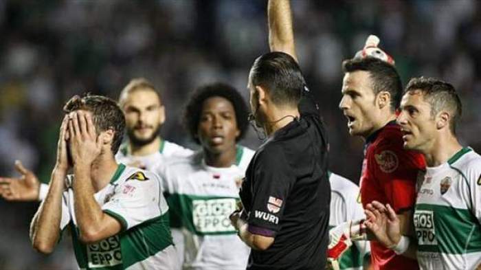 رسمياً.. حكم لقاء ريال مدريد وألتشه إلى “الثلاجة”!