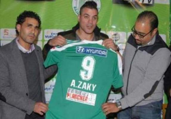 عمرو زكي “كيطنز” على الرجاء وبودريقة مطالب بالاعتذار للمغاربة