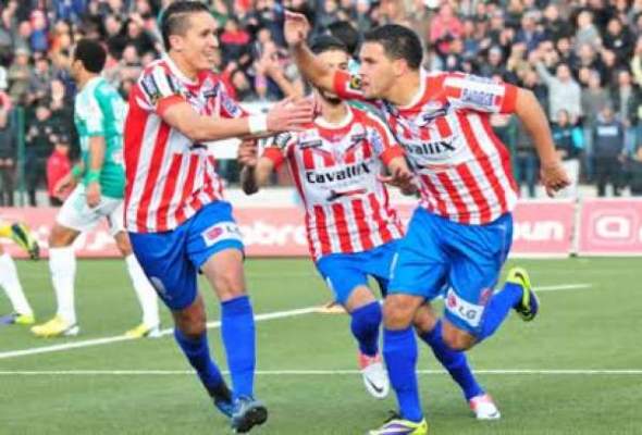 خمسة ملايين سنتيم يفرضها المغرب التطواني على 3 لاعبين لعدم الانضباط