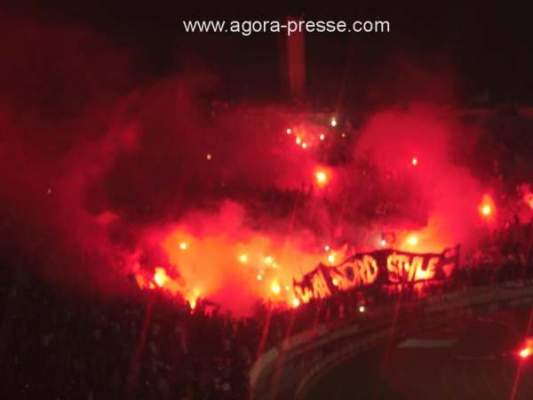 عاجل: 200 متفرج يتابعون مباراة الوداد والمغرب الفاسي