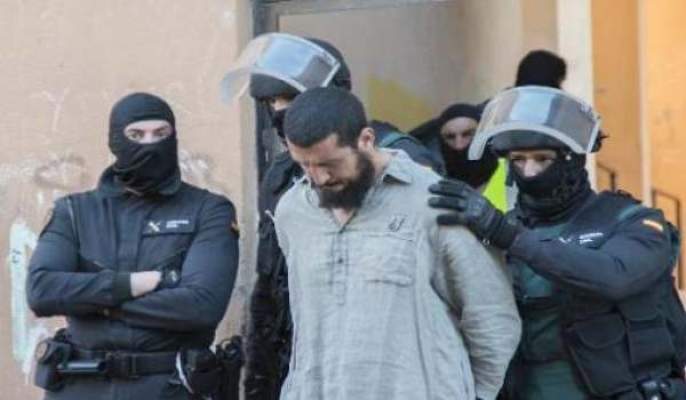 حبس ستة أعضاء في شبكة دولية تجند “جهاديين” بمليلية