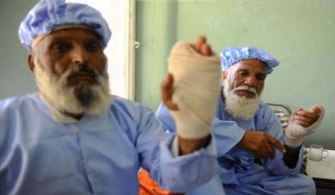 الشرطة الافغانية تقتل اثنين من طالبان متهمين ببتر اصابع ناخبين