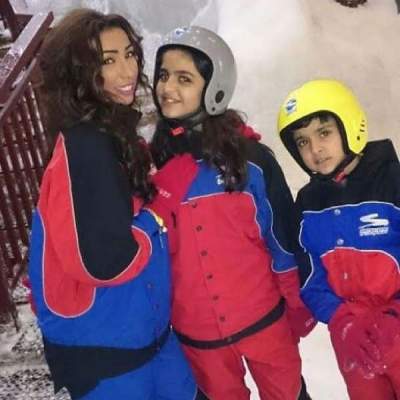 بالصورة: باطما تهنئ معجبيها بشهر رمضان بصورة طفولية مع أبناء زوجها‎