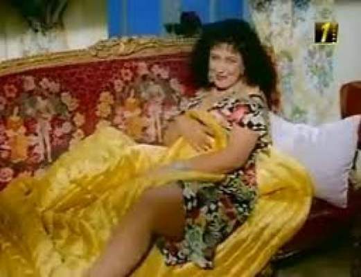 بالصور .. ثلاث فضائح جنسية في حياة الفنانة المصرية معالي زايد