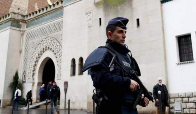 تسجيل 50 عملا مناهضا للمسلمين بفرنسا منذ الاعتداء على شارلي إيبدو