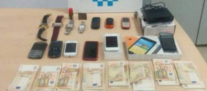 إسبانيا: القبض على مغربي بحوزته 8 آلاف أورو و 9 هواتف نقالة و4 ساعات