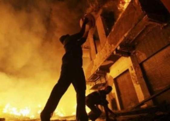 النيران تحول منزلا إلى رماد بسبب شحن بطارية هاتف