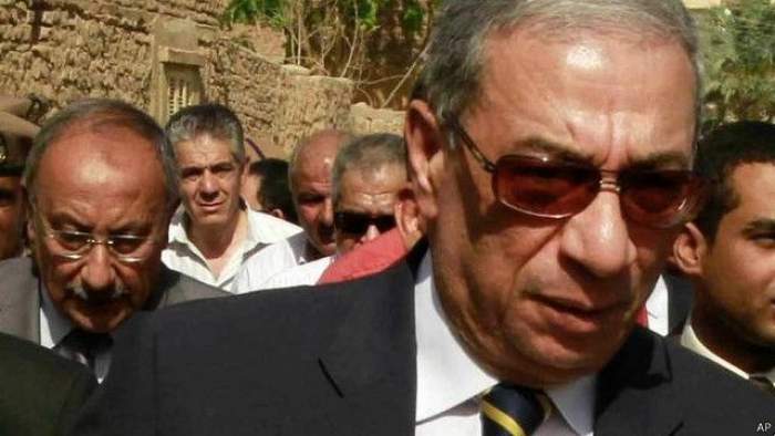وفاة النائب العام المصري هشام بركات في هجوم على موكبه وهذه نبذة عن مساره المهني