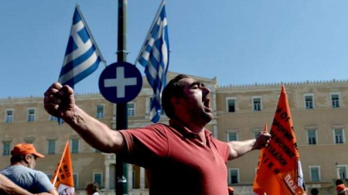 الأزمة اليونانية تدخل أوروبا في نفق محفوف بالمخاطر